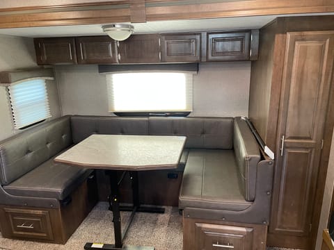 2020 Forest River Rockwood Mini Lite with Murphy bed Tráiler remolcable in Windsor