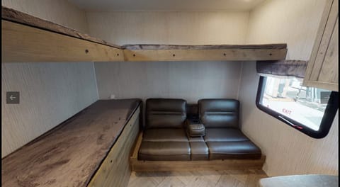 2022 Palomino Puma-Family BUNK HOUSE-SLEEPS 8 Towable trailer in Pickerington