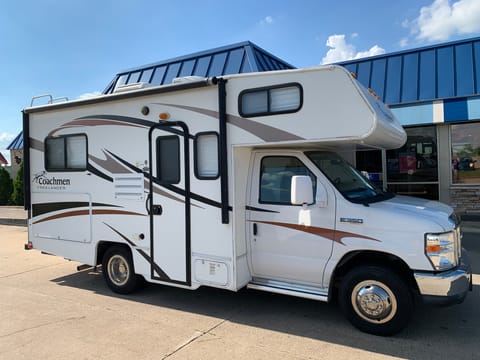 Kid Approved 2013 Coachmen RV Freelander Véhicule routier in Lisle