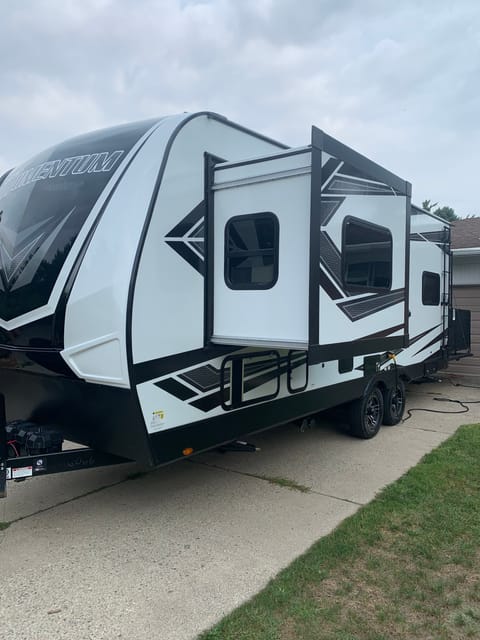 2022 Grand Design Momentum G21 Towable trailer in Shelby Township