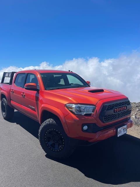 Keahi- Toyota Tacoma Camper Truck Drivable vehicle in Kahului