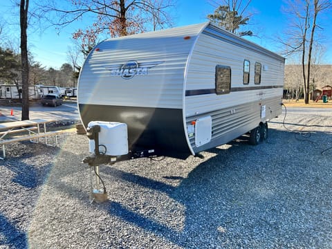 "Sasha" 2020 Shasta 26BH Towable trailer in Cleveland