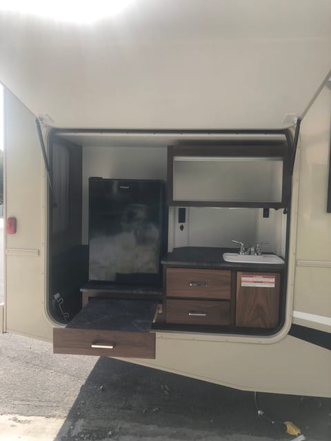 2022 Winnebago Vista Drivable vehicle in Albuquerque