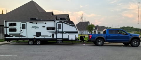 2021 Grand Design Imagine 2800BH Bunkhouse w/ Generator (Fully stocked) Towable trailer in Broken Arrow