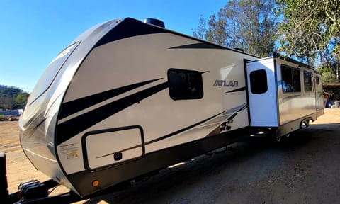 Atlas bunkhouse Laguna Seca WeatherTech Raceway ready w/King Sized Bed Towable trailer in Pacific Grove