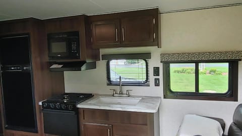 2019 Jayco Jay Flight Towable trailer in Joliet