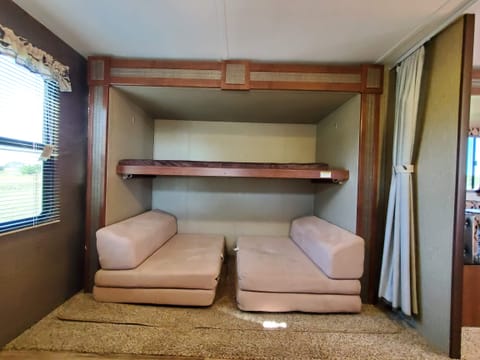 Same as previous pic but with the bunk in the sleeping position.