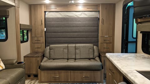 Rustic Luxury- 2022 Grand Design Imagine (Pet Friendly, Sleeps 2-3) Towable trailer in El Granada