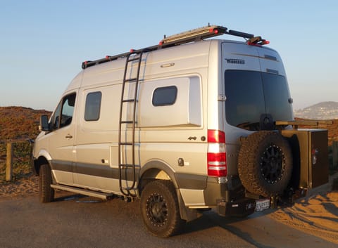 Ultimate 4x4 Sprinter Van w/ Many Upgrades (Winnebago Revel) Drivable vehicle in San Francisco