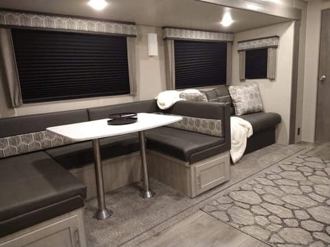 2022 Coachmen Catalina Towable trailer in Holly Hill