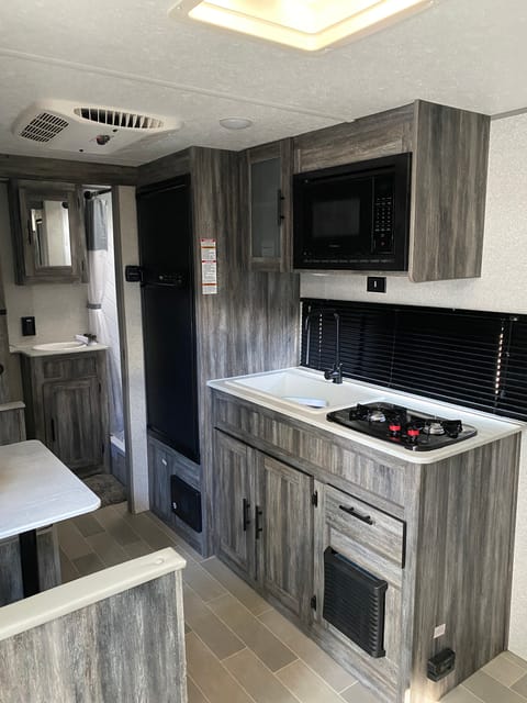 2021 Forest River Salem Towable trailer in Town N Country