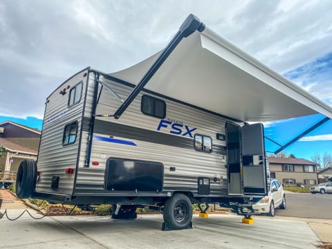 2021 Forest River Salem FSX Towable trailer in Thornton