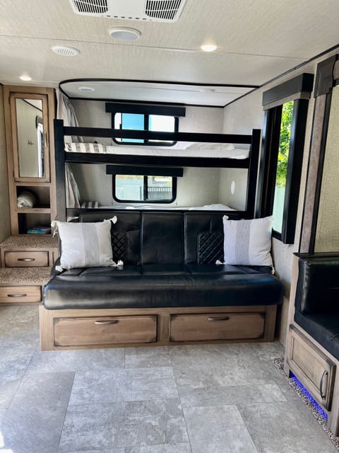 2020 Grand Design 265BH - Family Friendly Bunkhouse Towable trailer in Gilbert