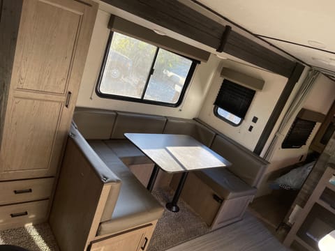 2021 Keystone Camper (ultra comfortable)Trailer Ziehbarer Anhänger in Huntington Beach