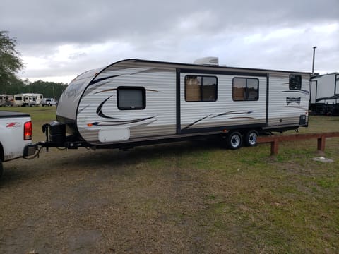 2018 Forest River Wildwood X-Lite Rimorchio trainabile in Jacksonville