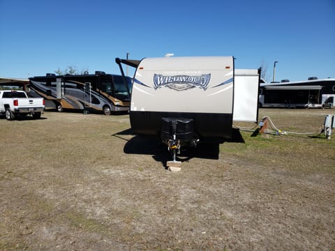 2018 Forest River Wildwood X-Lite Towable trailer in Jacksonville