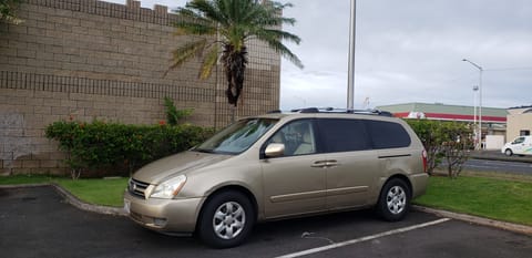 MINI VAN CAMPER RV in Honolulu