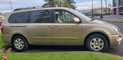 MINI VAN CAMPER RV in Honolulu