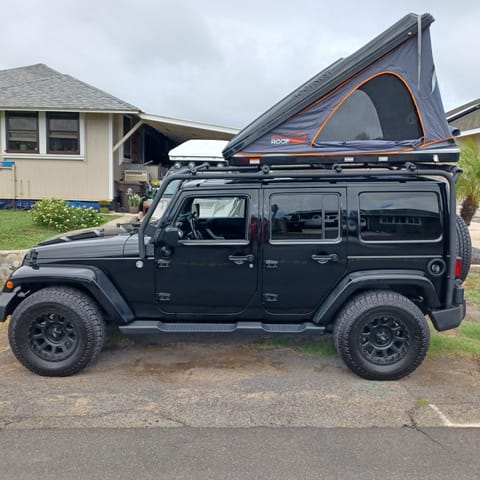 I also stepped up and installed the Full Exterior Cage and Roof Rack. For Safety! Two roll cages. One inside vehicle and one outside ;)   