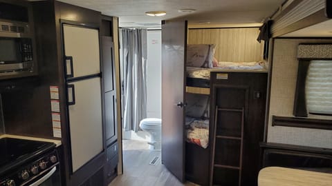 2021 Heartland RV Pioneer w bunks Towable trailer in Lake Lewisville