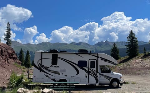 2022 Jayco Redhawk 24B Drivable vehicle in Rancho Cucamonga