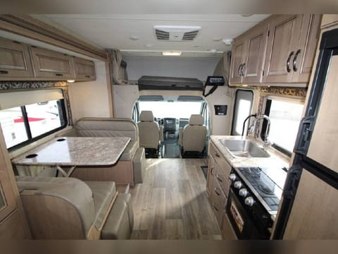 Mercedes-Benz Sprinter four winds Drivable vehicle in San Antonio