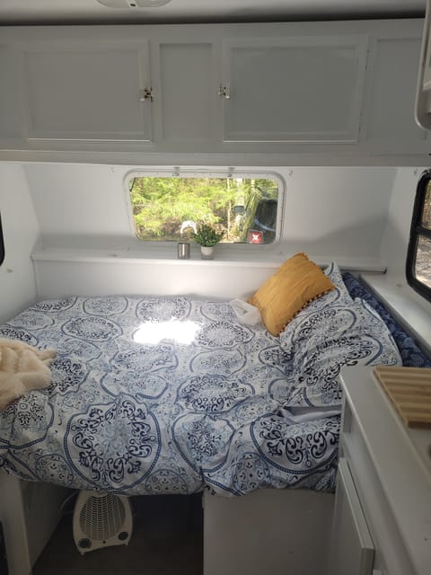Adventure Seekers Camper Retreats (Upgraded)) Towable trailer in Barrie