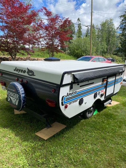 13' Jayco Sport 10SD Tent Trailer Towable trailer in Kelowna