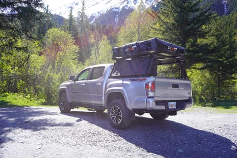 Toyota Tacoma TRD with Full Camping Setup Drivable vehicle in Spenard