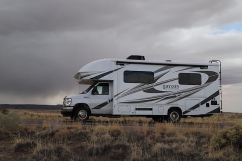 UNLIMITED MILES: 2021 Entegra Odyssey 24B Drivable vehicle in Green Valley North