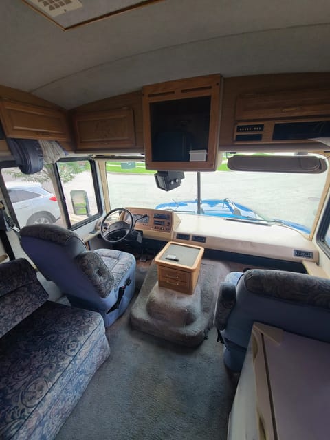 Very comfortable driving and co-pilot captin chairs and area. When parked these chairs swing around to use inside the RV. 