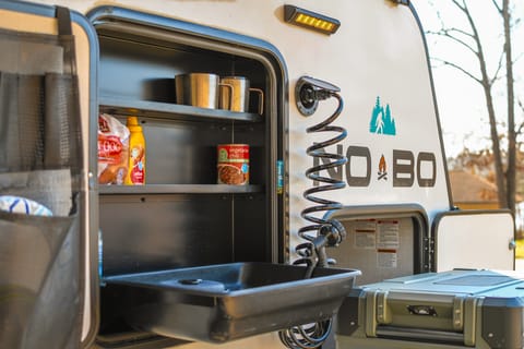 2021 Adventure Camper No-Boundaries 10.6 Towable trailer in Hixson