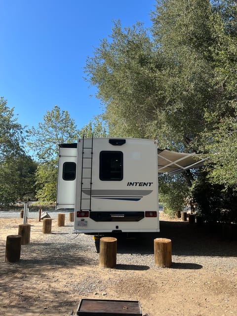 2019 Winnebago Intent 30R Drivable vehicle in Foothill Ranch