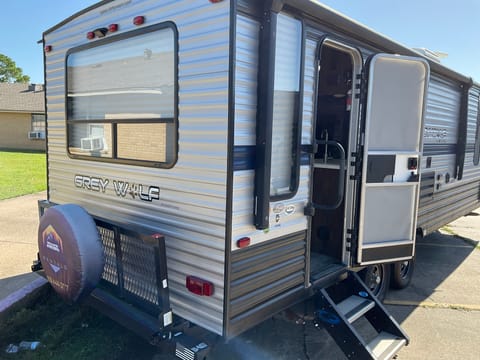 "France" 2019 Forest River Cherokee Grey Wolf For Perfect Gateway Towable trailer in Port Arthur