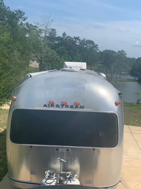 Front overhead view. Trailer now features cover for the remaining gas tank (used as a courtesy for grilling) that is not pictured