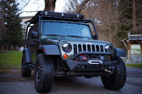 4x4 Jeep Camper - G | All Inclusive | Adventure Ready | Seattle Overland Reisemobil in Des Moines