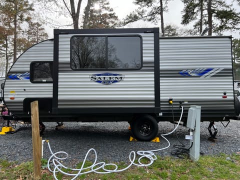 Family Friendly Bunkbeds *Easy Tow & Spacious* Towable trailer in Kannapolis