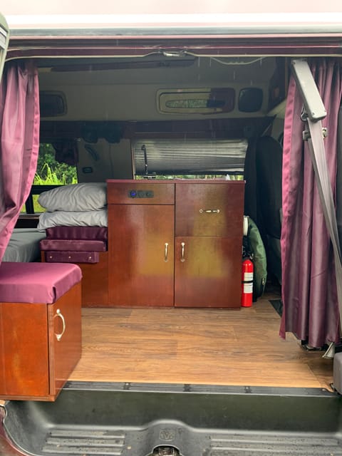 AlaeaVana - Vintage Campervan with New Build! Van aménagé in Keaau
