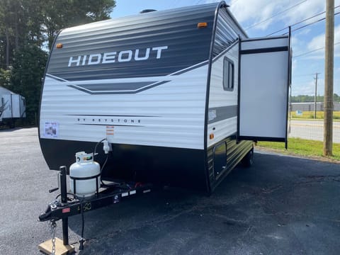 Includes Everything! 2022 Keystone Hideout 176bhs Towable trailer in Lake Lanier