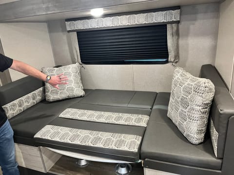 SUV friendly 2022 Bunkhouse with Slide-out! Towable trailer in Temecula