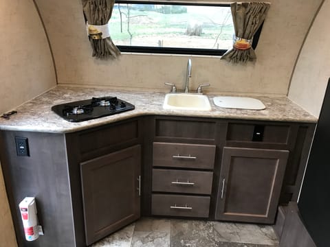 2016 Forest River R-Pod 179 Towable trailer in Johnson