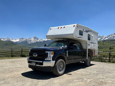 Sasquatch - 2022 Ford F350 and Northstar Arrow Camper Drivable vehicle in Lafayette