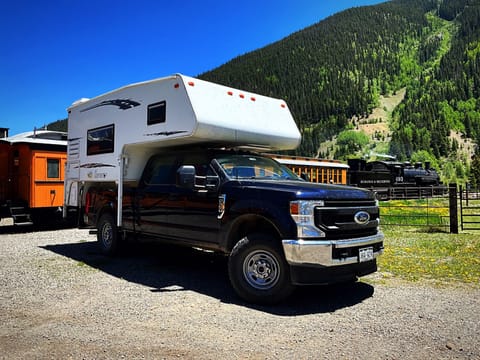 Sasquatch - 2022 Ford F350 and Northstar Arrow Camper Drivable vehicle in Lafayette