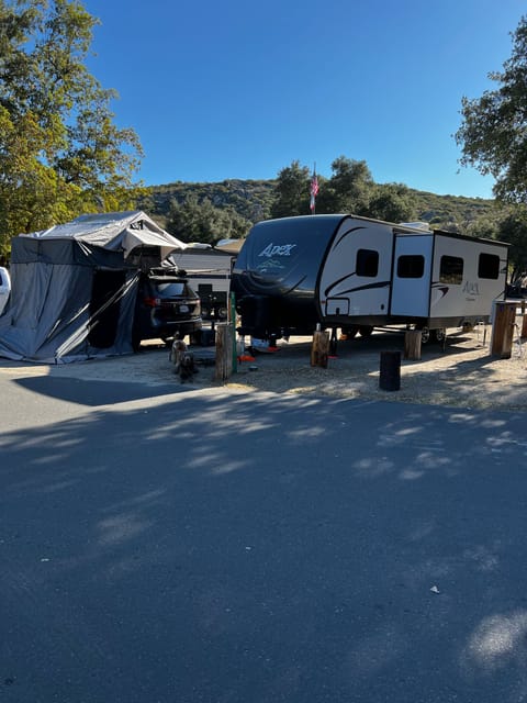 Coachmen Apex Ultra-Lite Towable trailer in San Pasqual Valley