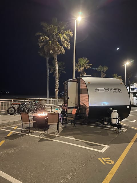 “The Cozy Camper” 2021 Forest River Evo Tráiler remolcable in Chino