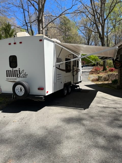 2014 Forest River Rockwood Mini Lite Tráiler remolcable in High Point