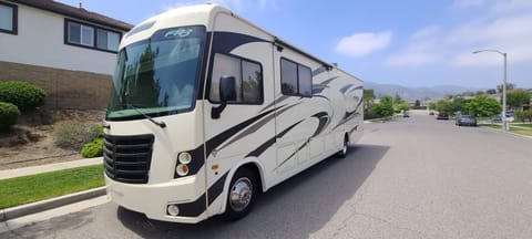 2018 FR3 FR3 Motorhome- Fr3e to Roam Drivable vehicle in Corona