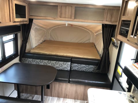 2018 Jayco 17XFD Camp Trailer Towable trailer in Fife