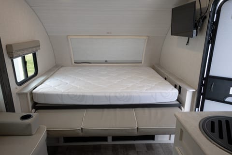 Jake and Nicole's New Swanky Switchback Suite! Towable trailer in Cedar Hills