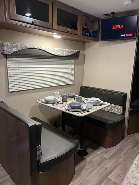 * 2018 Aspen Trail * Fully stocked! Towable trailer in Richmond Hill